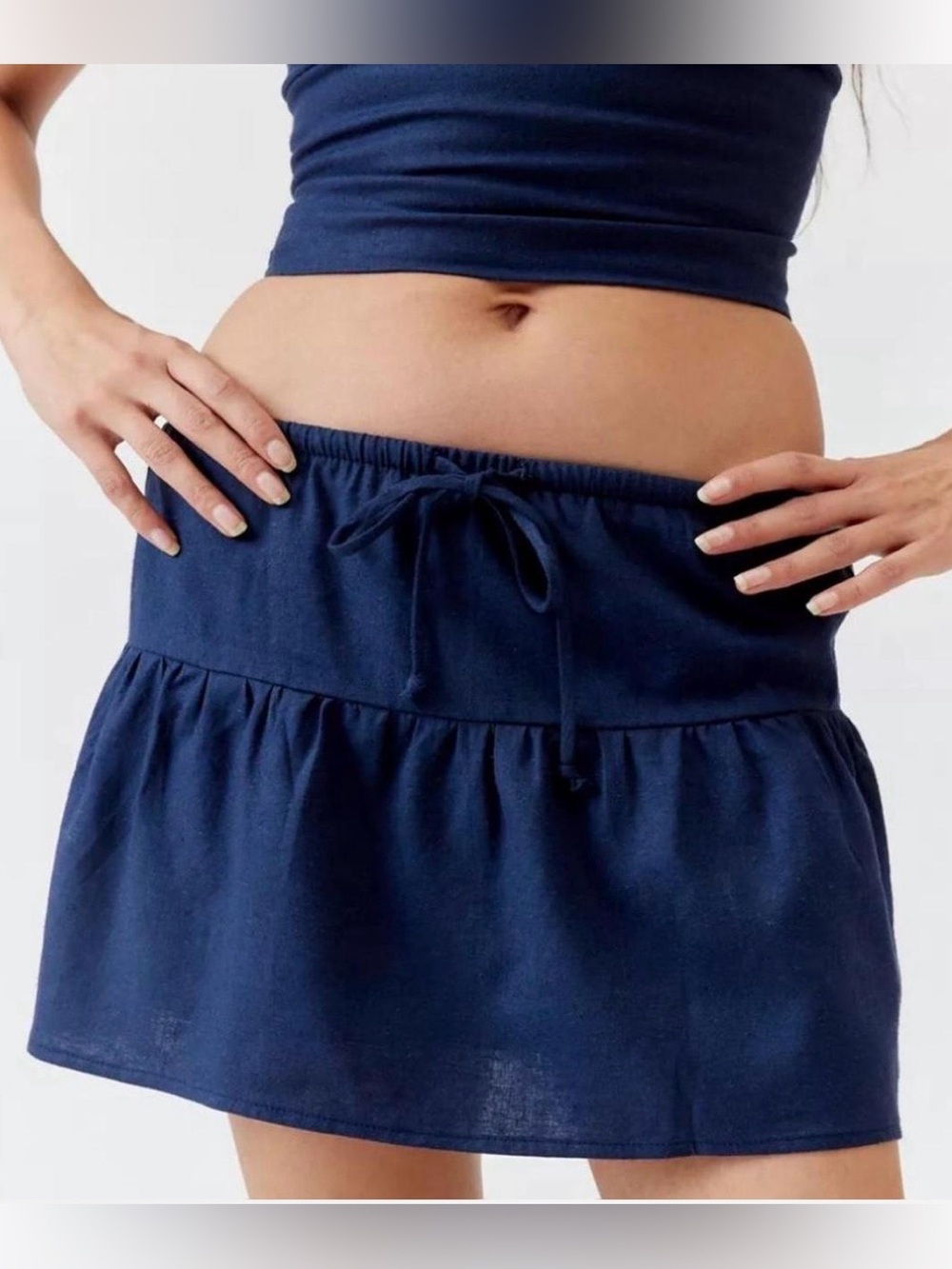 Urban Outfitters Women’s Navy Tiered Skirt NWT Size XS